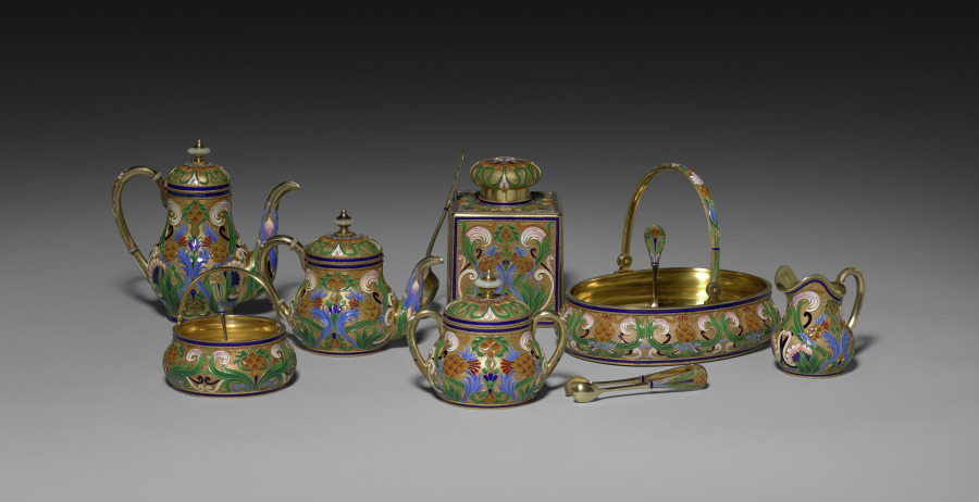 Urban Form: Tea Service