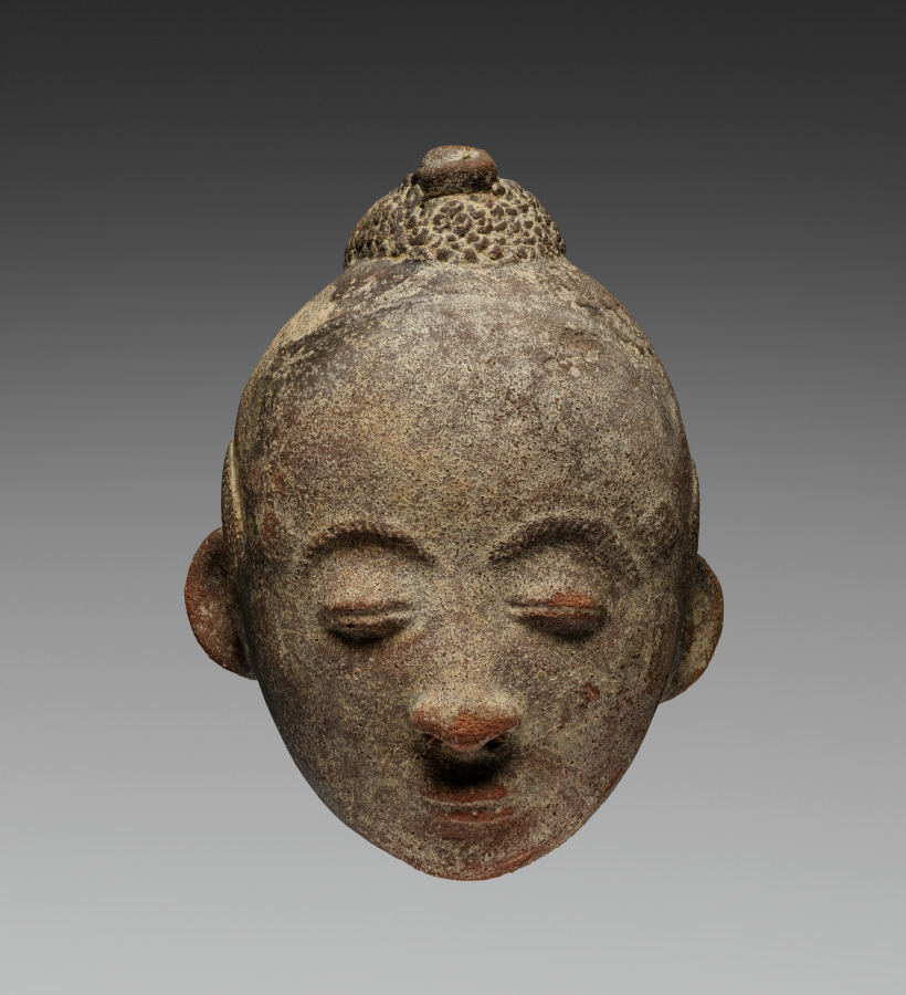 Urban Form: Memorial head (nsodie)