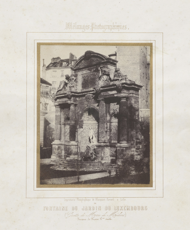 Urban Form: Fontaine du Jardin du Luxembourg (grotte de Marie de Médécis)
