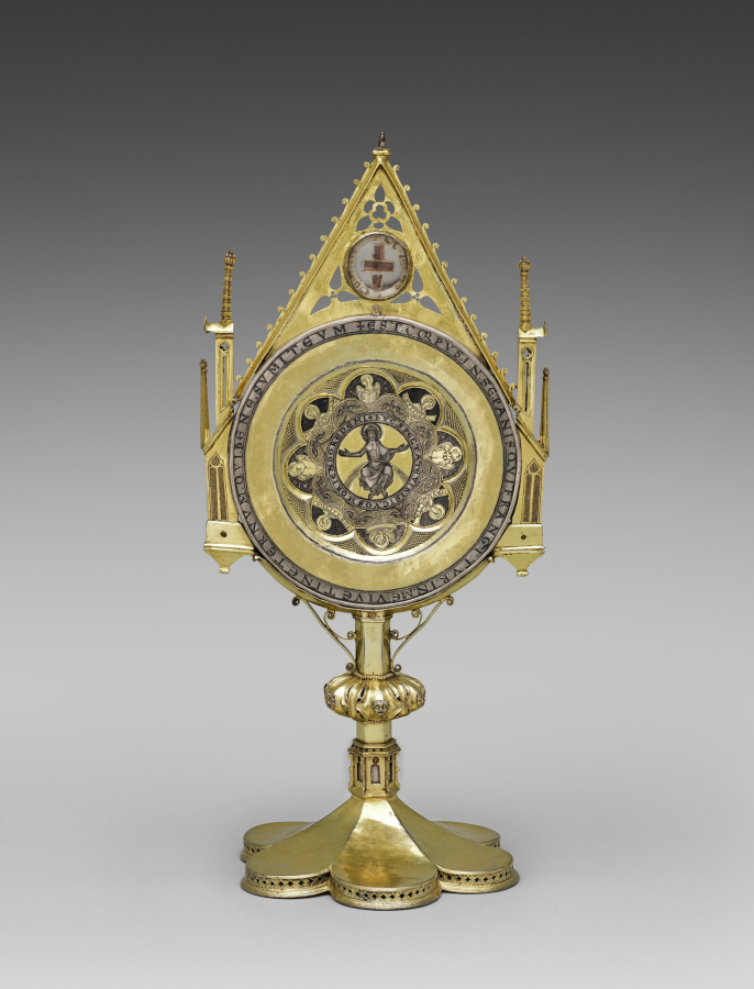 Urban Form: Monstrance with the "Paten of Saint Bernward"